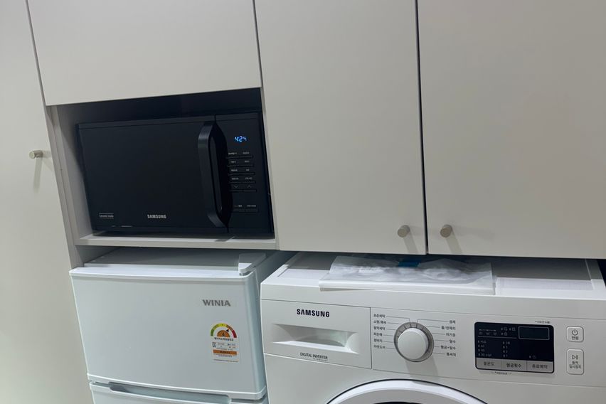 픽셀하우스 신촌홍대점3 3번째 이미지