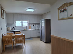 Sun-drenched solarium 7th image