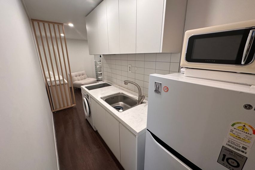 1호선 현충로역 도보