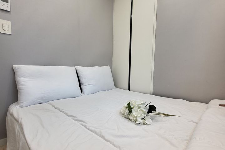 A warm and comfortable rest. 3th image