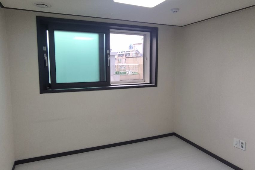 홍대 접근 용이 신축