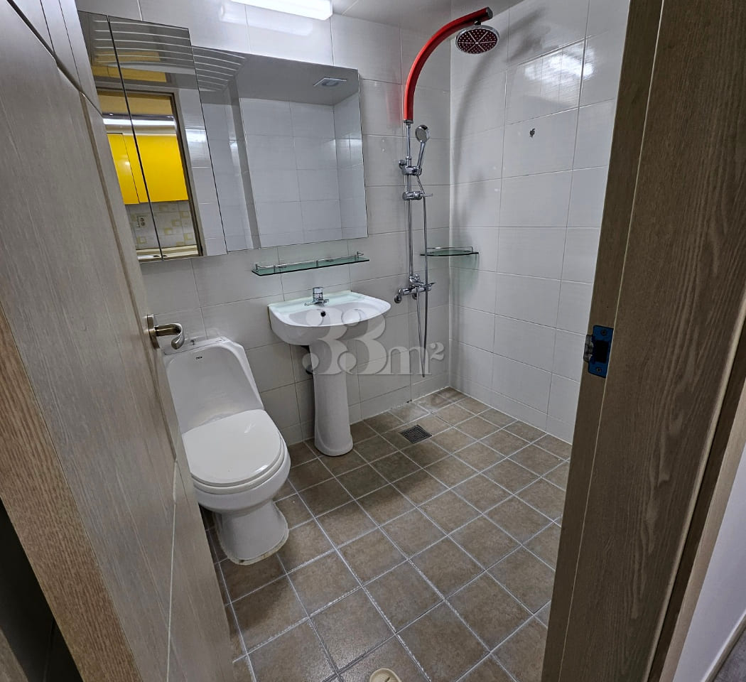 1-minute walk from Junggu Office Station, stu 5th image