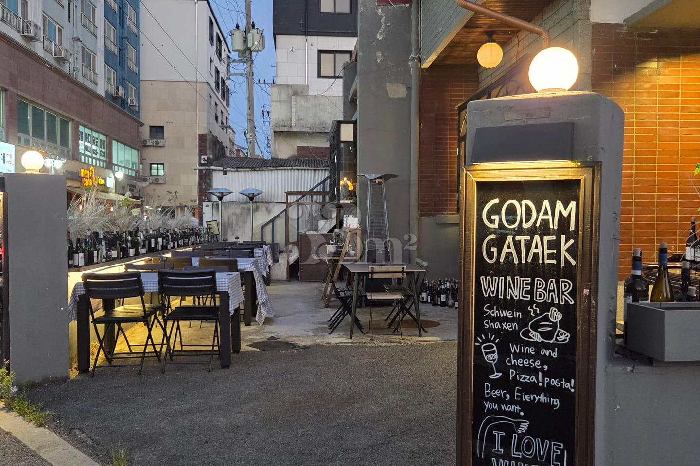 Daeyoung: 5 minutes to Yongmun Station and Lo 10th image