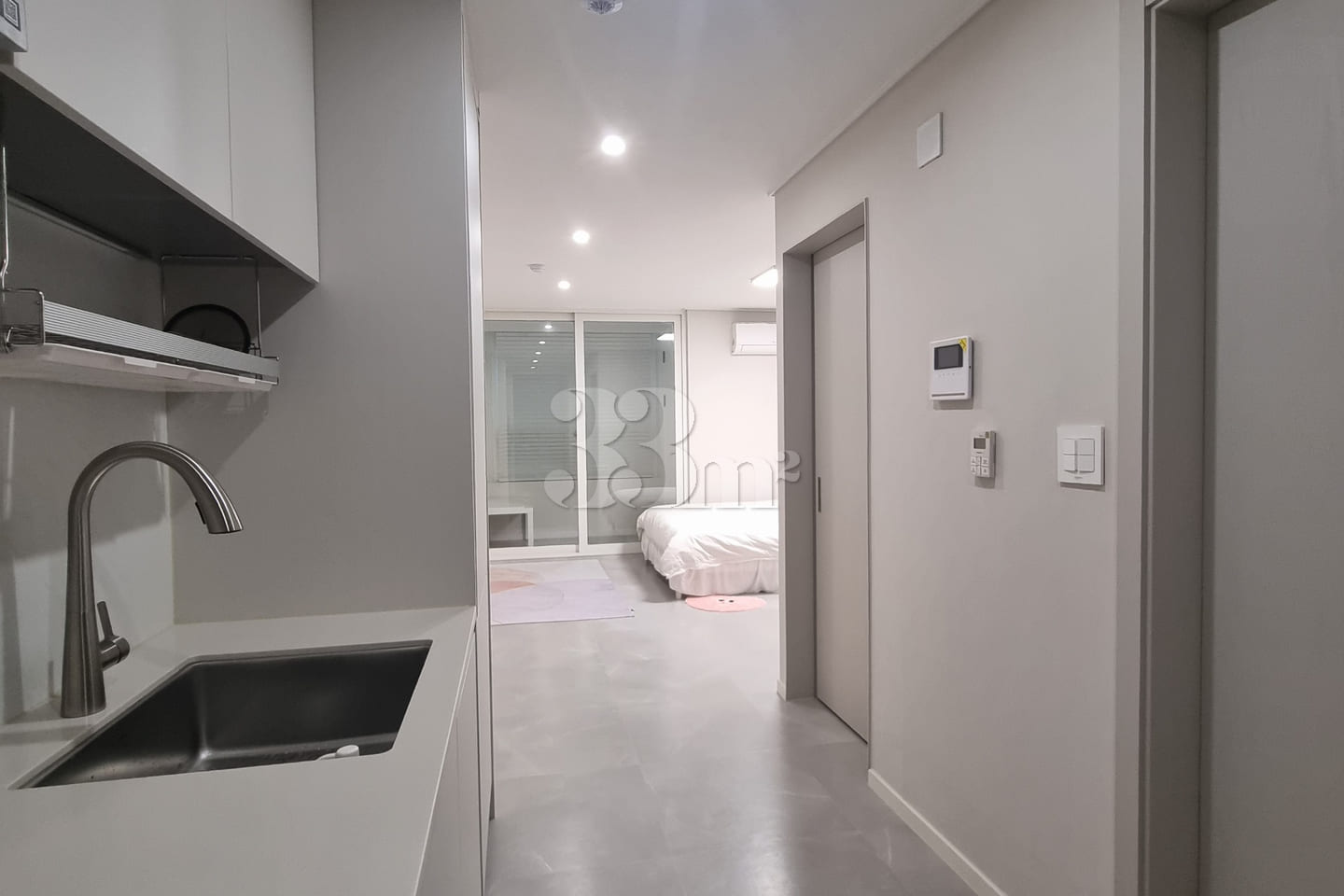 Near Gangnam Station, with a walk-in closet 0th image