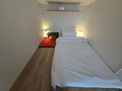 Room 301 8th image