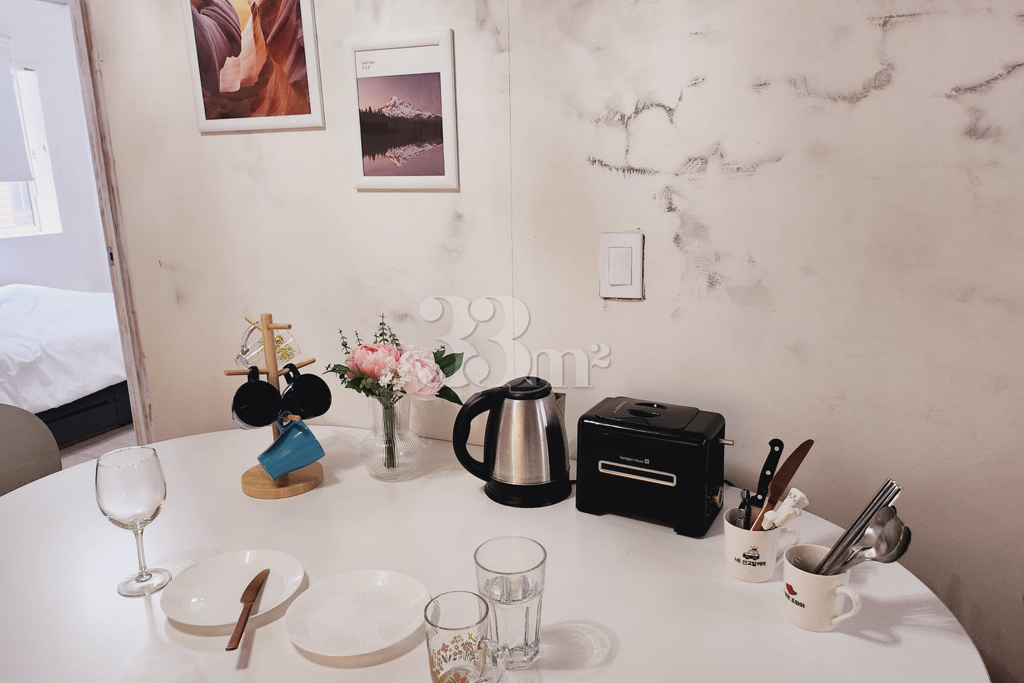 #11 Hapjeong Hongdae 3-room 3-bed 9th image