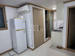 Clean and cozy room in Ingye-dong 3th image