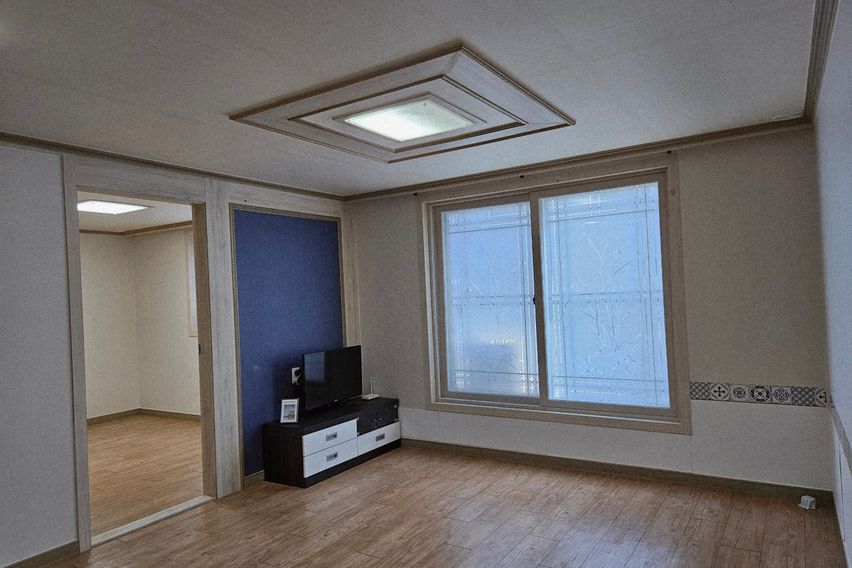 투룸 303호 1번째 이미지