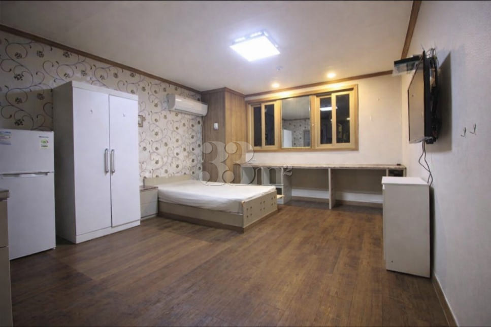 Studio apartment near POSCO 0th image
