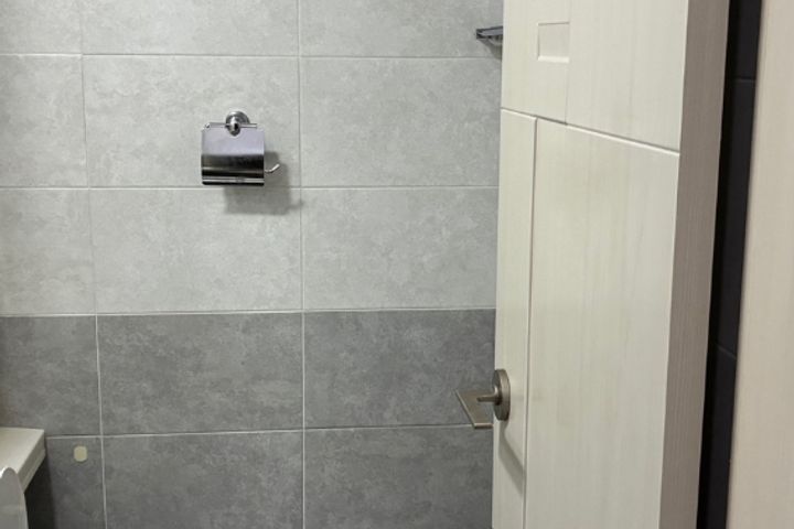 Quiet and clean studio apartment with a separ 10th image