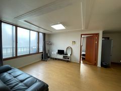 5 minutes from Hongdae/Yeonnam-dong (2 rooms) 0th image