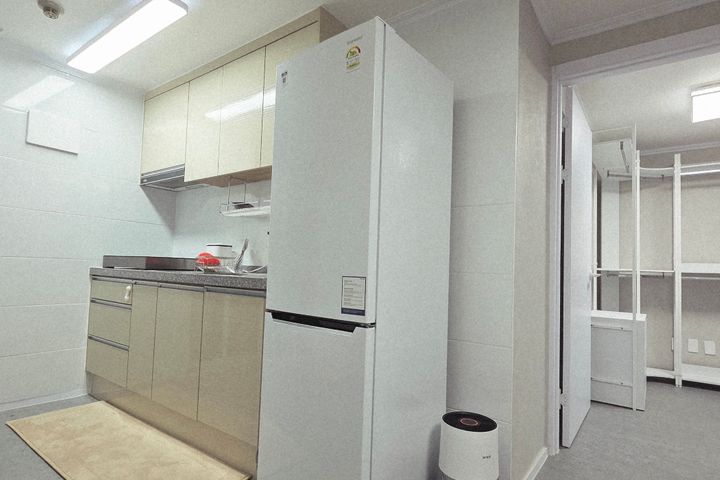 Two-bedroom apartment in Gangnam/Sinnonhyeon/ 10th image