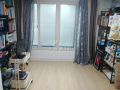 2 rooms, 2 bathrooms, 80m from Sillim Seowon 4th image