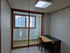 40-pyeong apartment with 4 large rooms 11th image