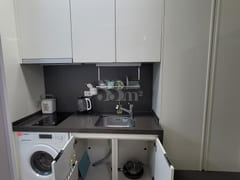 π· Neat room, 30 seconds from Gangnam Station 2th image