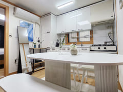 π Samsung Two-Room Apartment #SeolleungPark 3th image