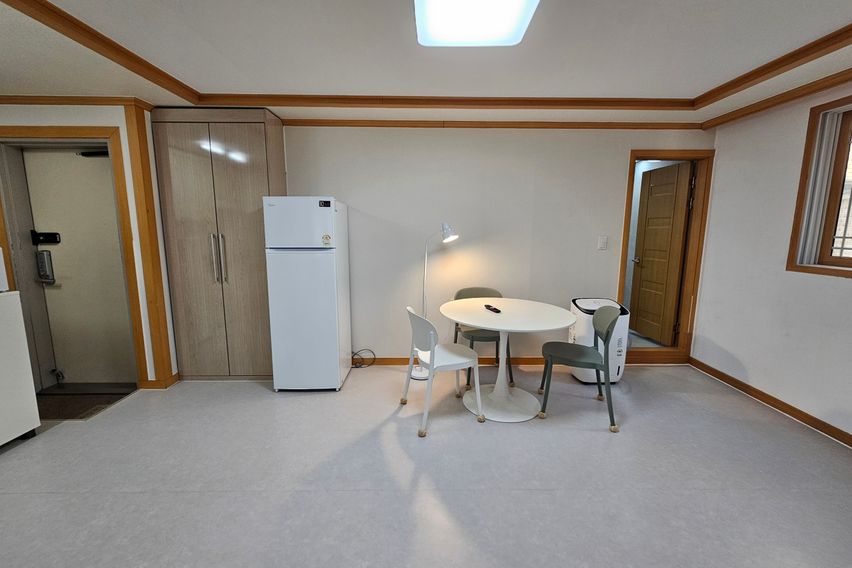 큰투룸-청소철저/4베드 3번째 이미지