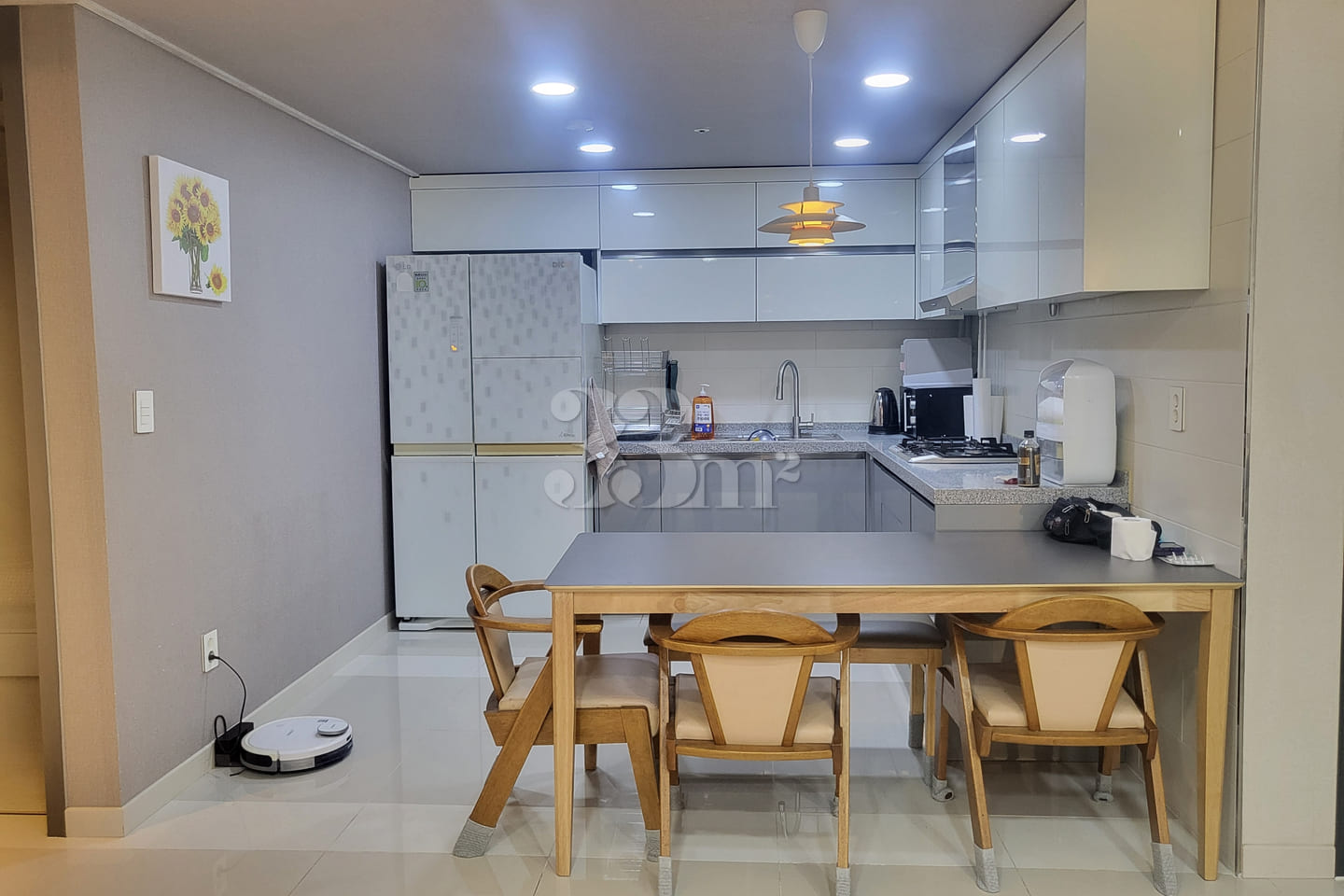 Ganseok Station, fully furnished, 3 bedrooms, 1th image