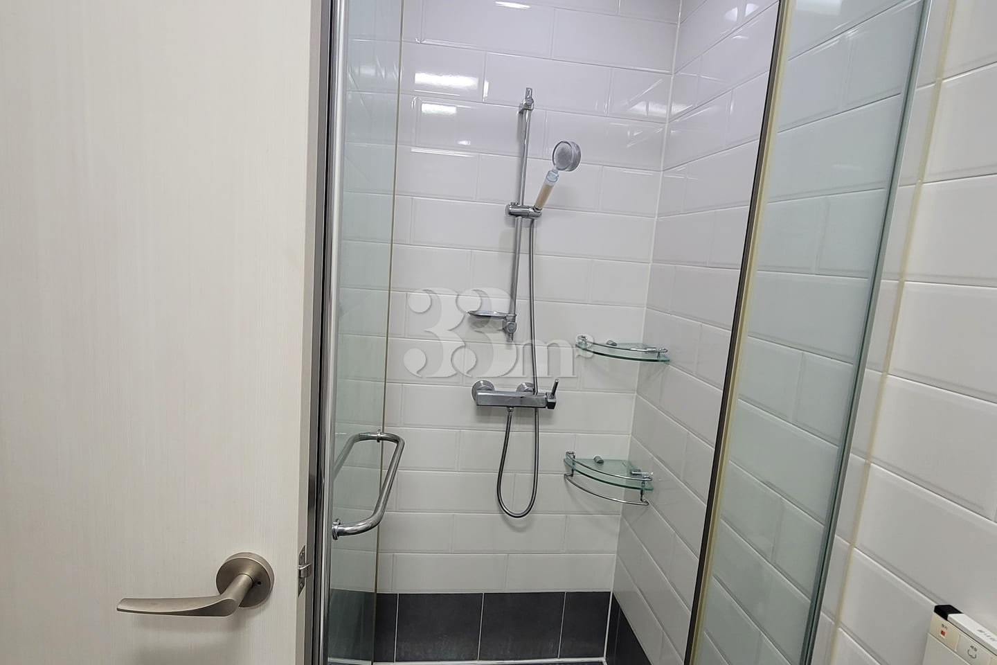 ♥️ Neat room just 1 minute from Gangnam Stati 13th image