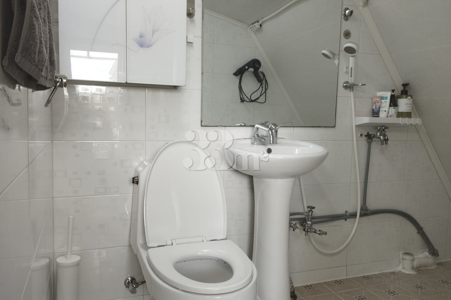 Suwon Station Airbnb-style 16th image