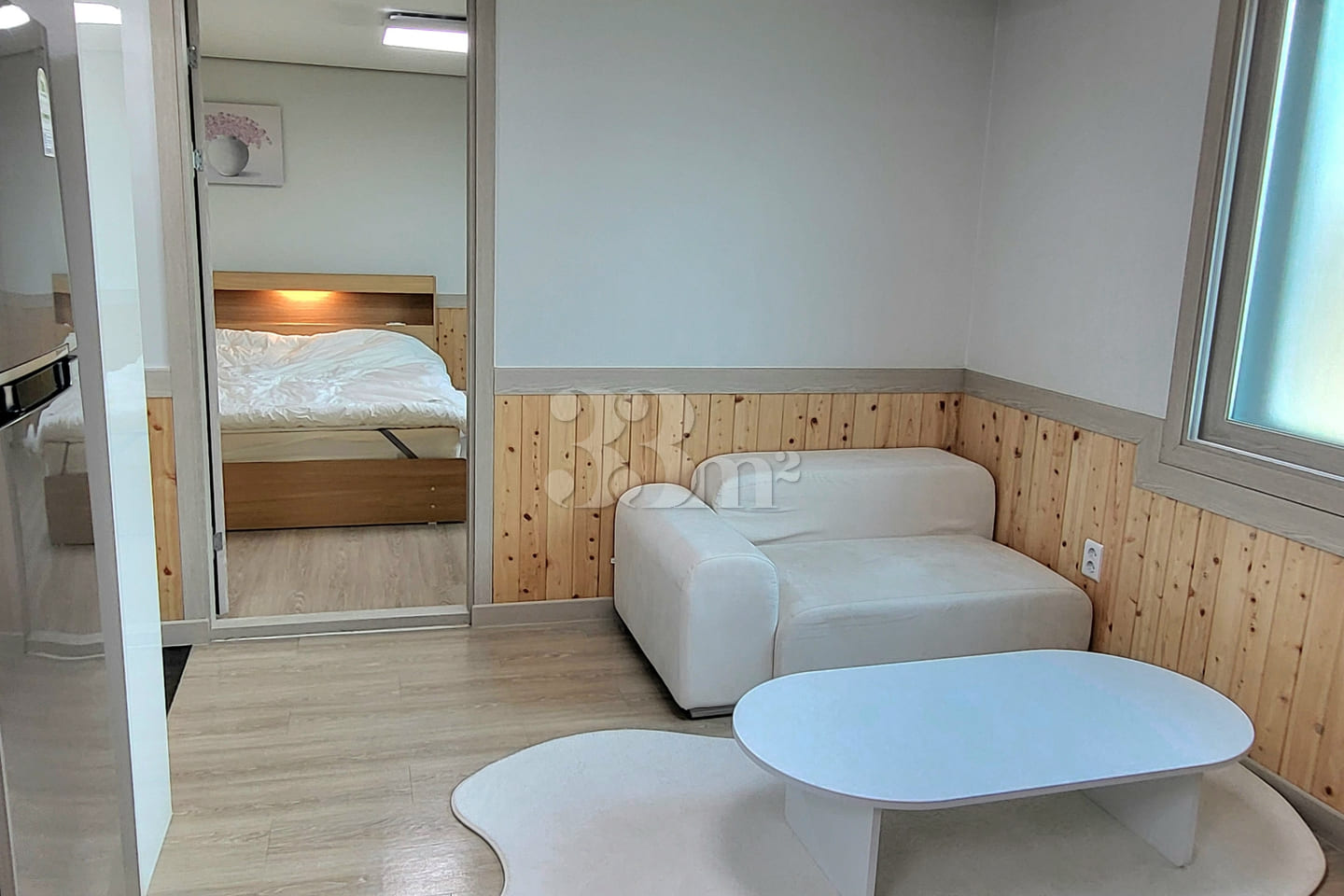 Newly Built Downtown Two-Room Unit A 1th image