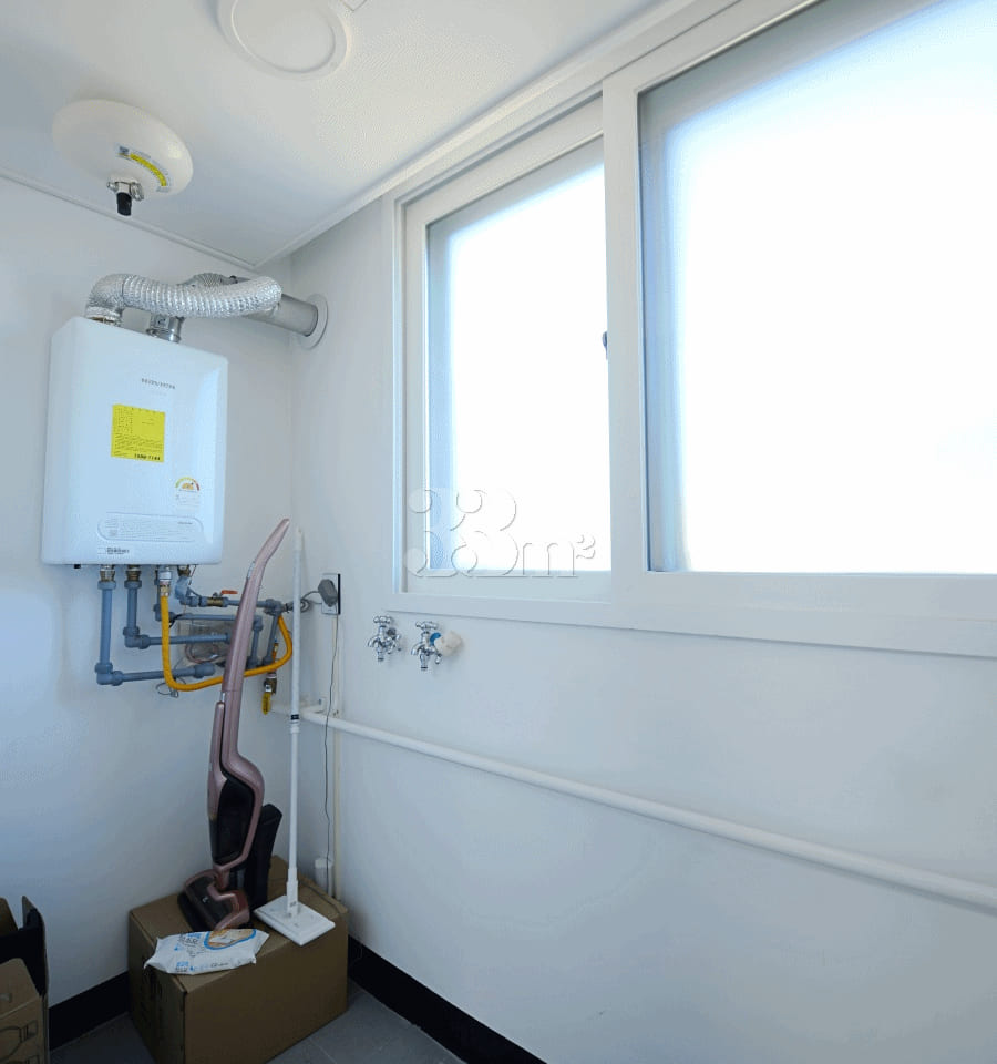 Opo New 3-Room Apartment #3 8th image