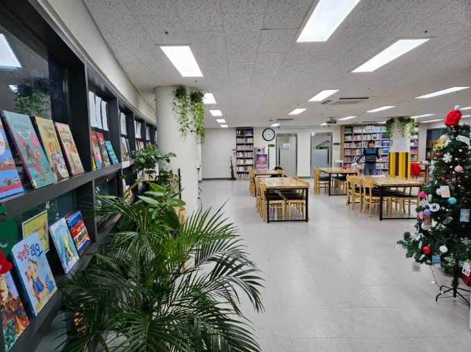 최신축아파트,큰방4개