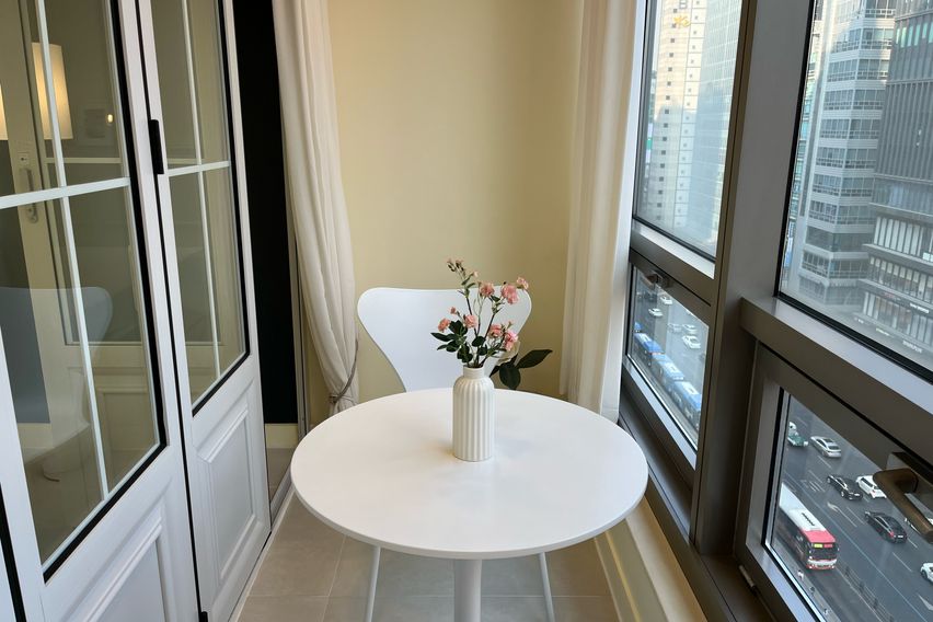 유럽감성//강남역10초 18번째 이미지