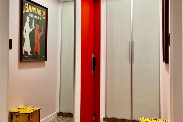 High-rise office with a connection to Mapo St 14th image