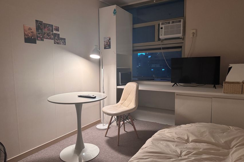 🍀신촌역 1분거리 1번째 이미지