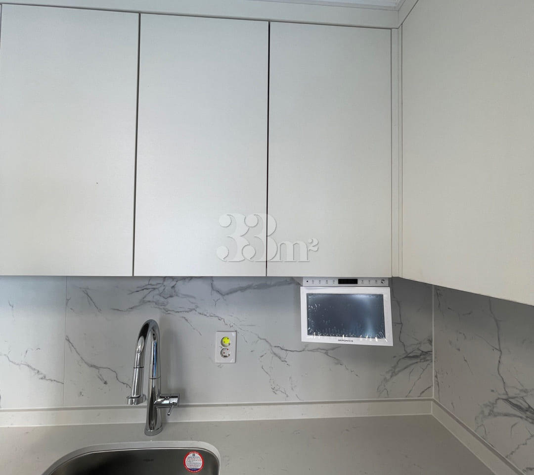 Two-room apartment with separate living room, 15th image