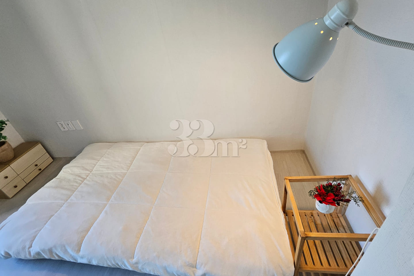 Spacious and neat studio apartment in Hotan-d 3th image