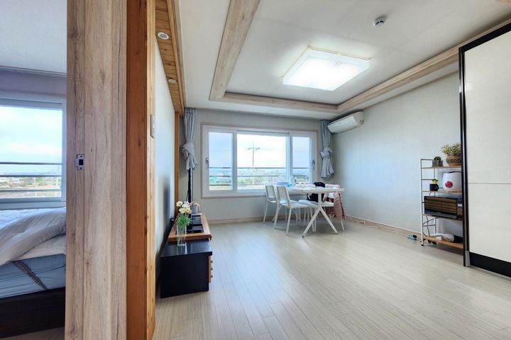 Aewol Hyeopjae Jeju Villa 8, Private House 11th image