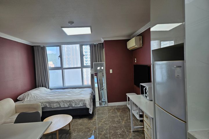 One-room apartment near Busan Geumjeong-gu Du 4th image