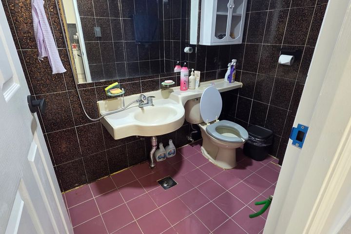 Fully renovated two-room unit in Dowon-dong 17th image