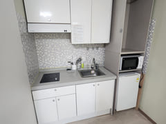 Fully-equipped studio apartment 7th image