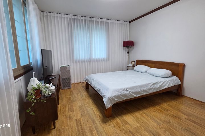 Private Country House (2-Story) 9th image