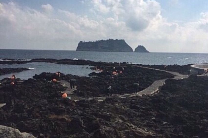 법환포구 돌담집 밖거리