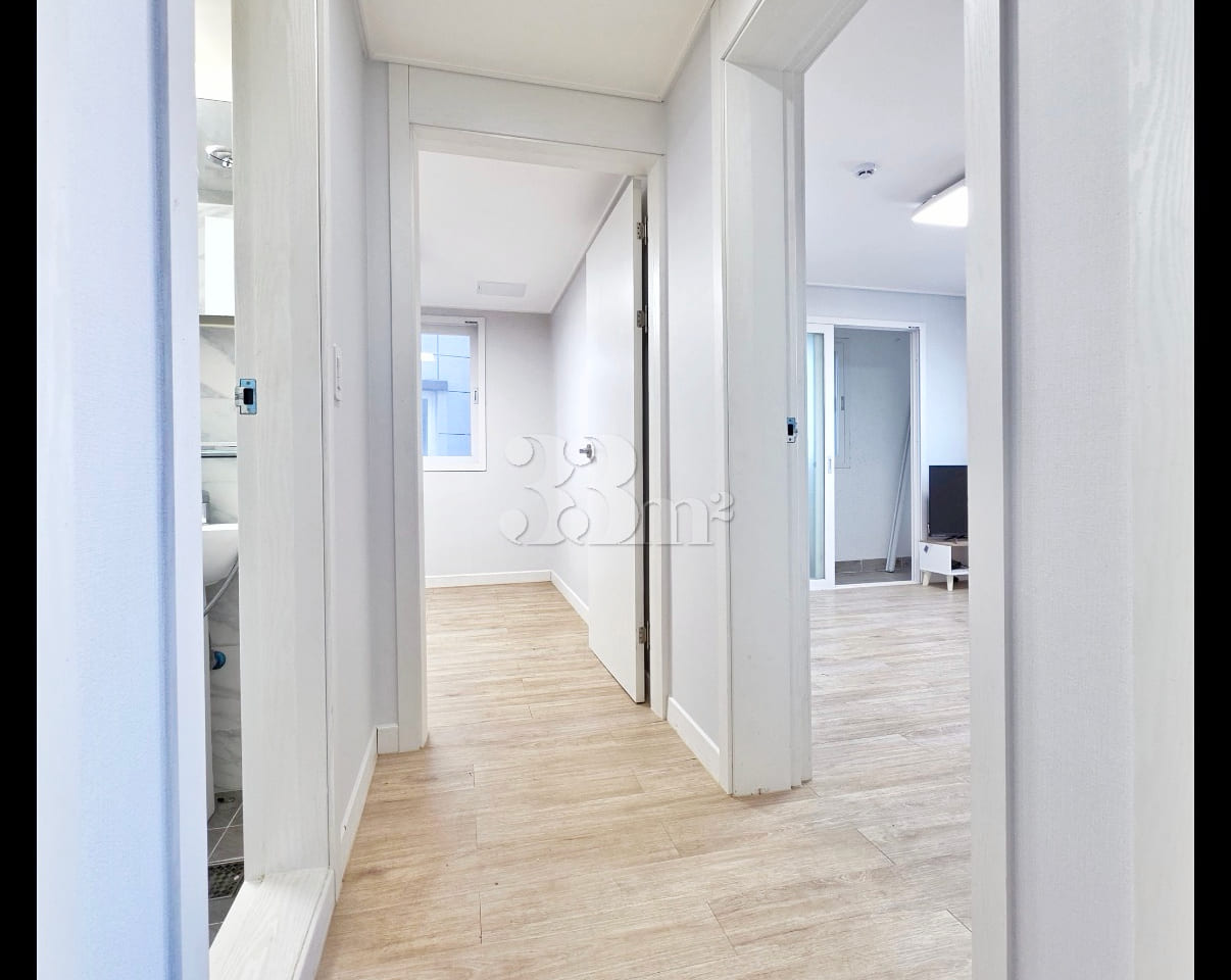 Newly built 3-room unit in Yeosu (Unit 201) 3th image