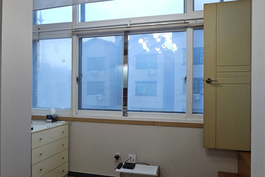 채광 좋고 넓은 복층 9번째 이미지