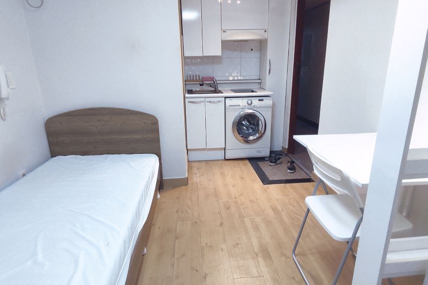 신림역.당곡역도보8분.