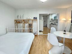 Merry Home #Fully Furnished #Free Parking 4th image