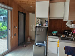 Jubilee House 2 8th image