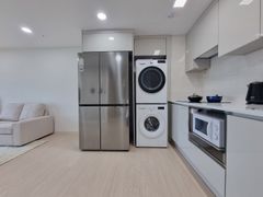 Newly built, fully furnished unit with a view 6th image