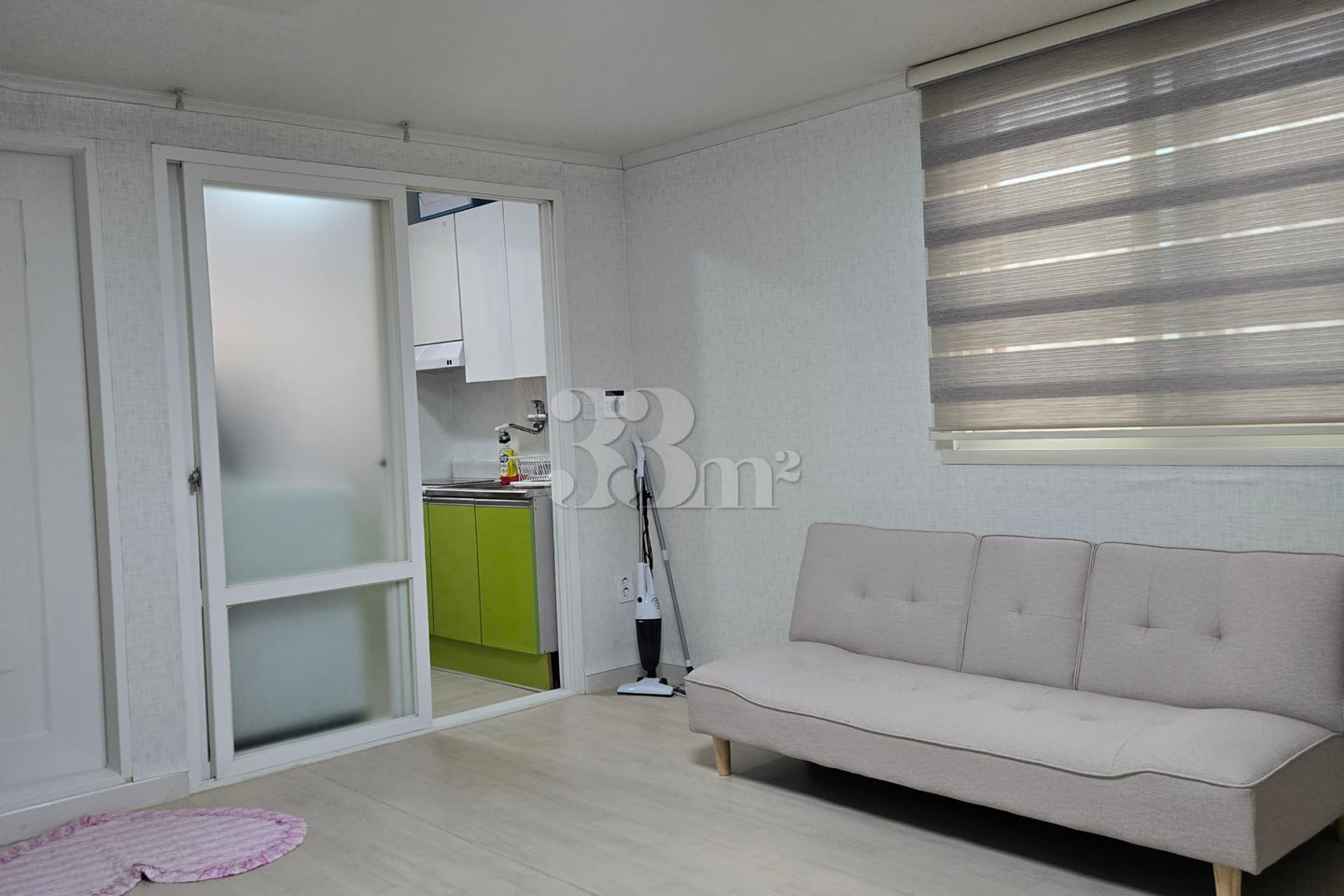 Separated studio apartment 0th image