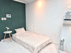 Clean ๐ CHA Hospital Internship/Business Tri 2th image