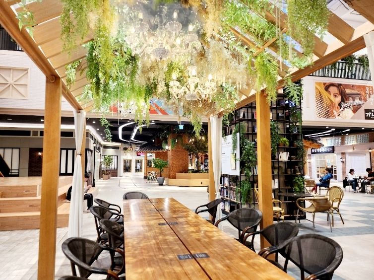 수지성복역 롯데몰 근처 14번째 이미지