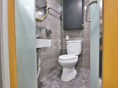 Quiet studio apartment near Ewha (agency list 7th image