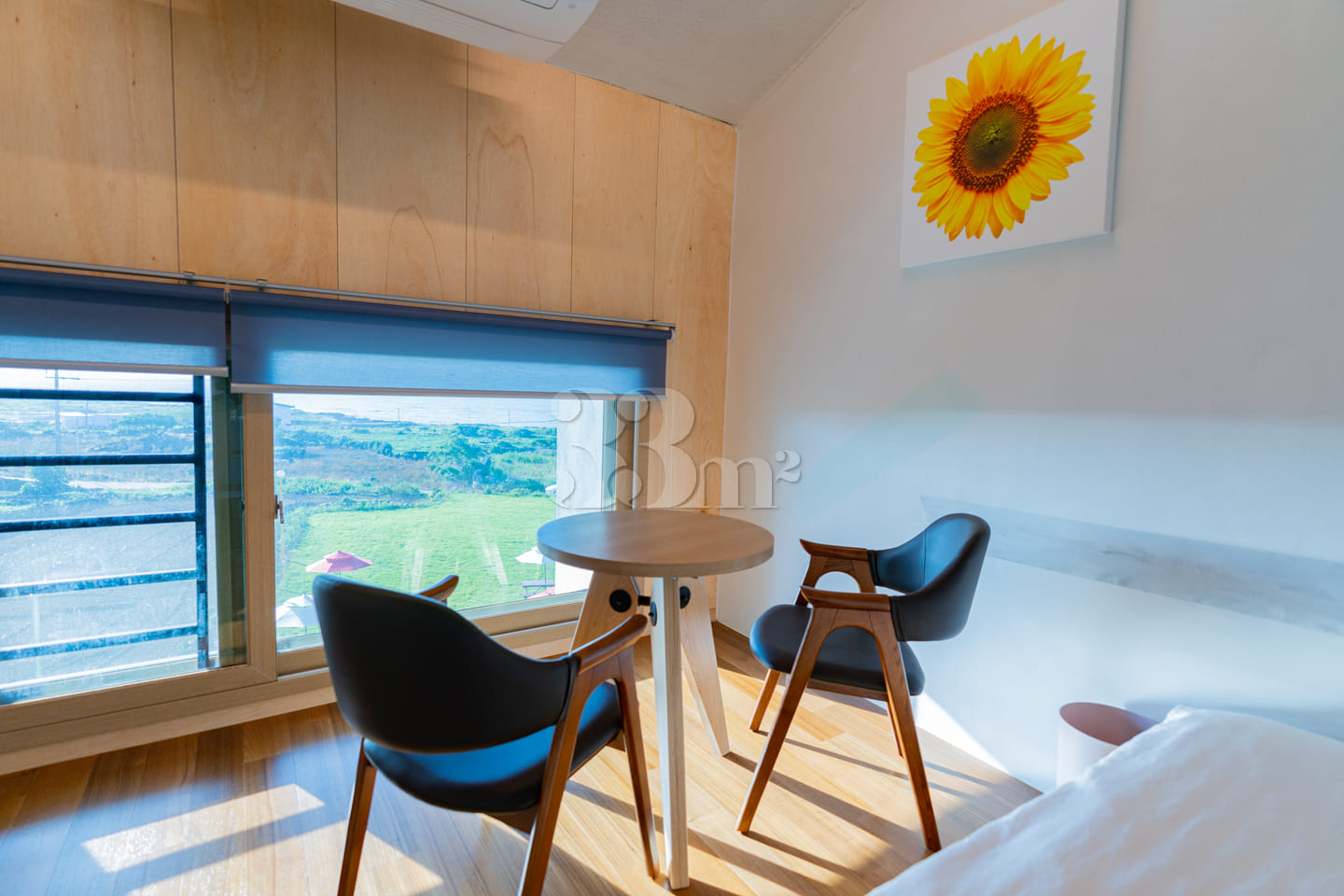Ocean-view Duplex Unit 2 9th image