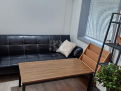 South-facing riverside studio with great valu 10th image